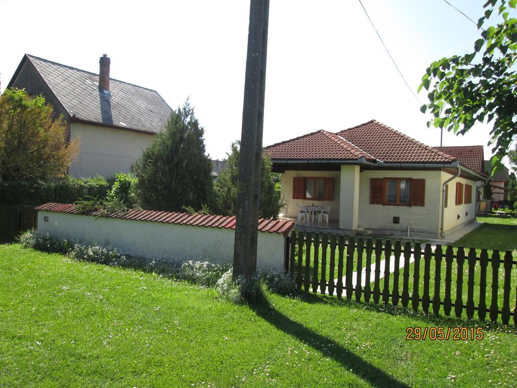 Apartmán Fenyves Vendeghaz Balatonfenyves Exteriér fotografie