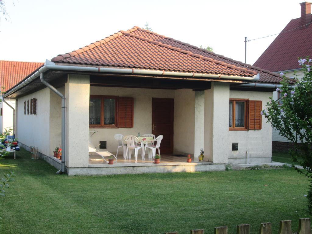 Apartmán Fenyves Vendeghaz Balatonfenyves Exteriér fotografie