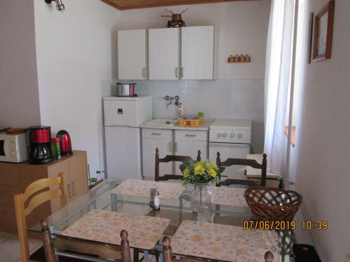 Apartmán Fenyves Vendeghaz Balatonfenyves Exteriér fotografie