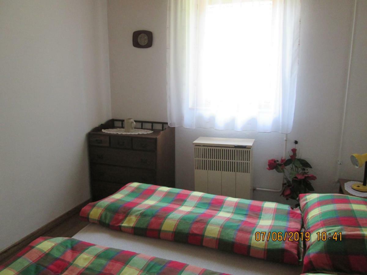 Apartmán Fenyves Vendeghaz Balatonfenyves Exteriér fotografie